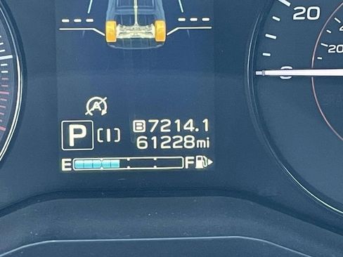 Used 2020 Subaru Crosstrek 2.0i Premium w/ Moonroof Package 2 image 38