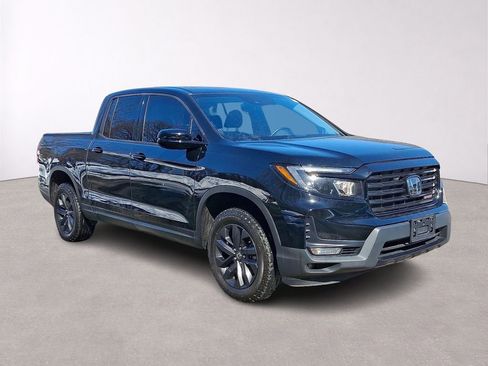 Used 2023 Honda Ridgeline Sport image 1