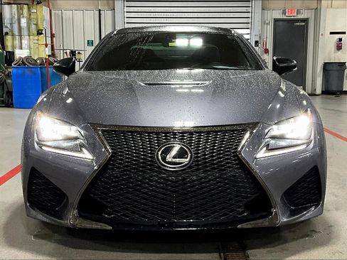 Used 2015 Lexus RC F w/ Premium Package RWD image 2