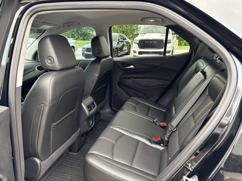 Used 2024 Chevrolet Equinox Premier FWD image 9