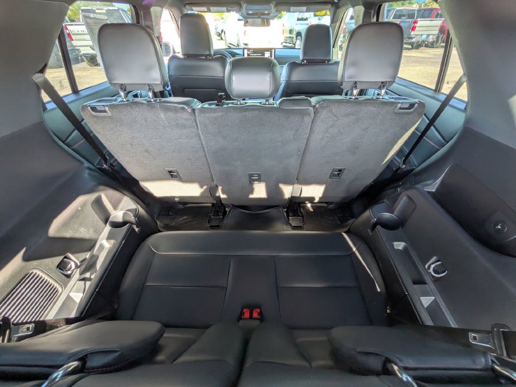 Used 2026 Ford Explorer ST-Line w/ Premium Package RWD image 32