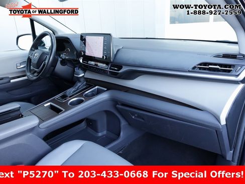 Certified 2024 Toyota Sienna XLE image 34
