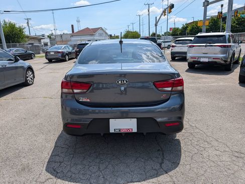 Used 2020 Kia Rio S FWD image 7