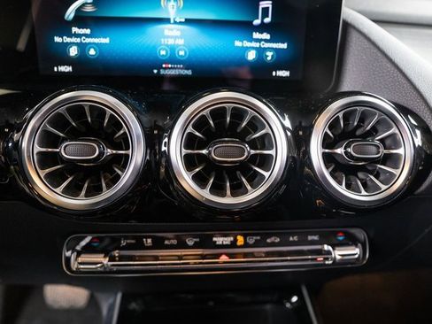 Certified 2023 Mercedes-Benz GLA 250 4MATIC image 21