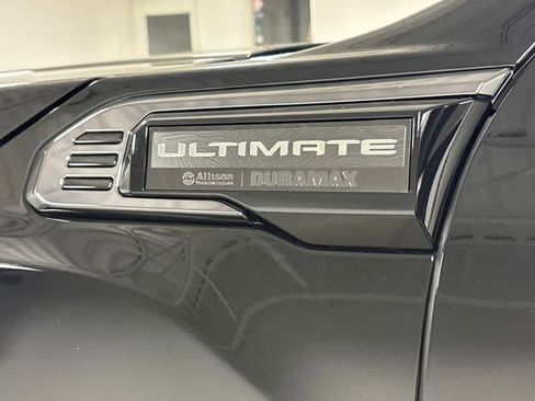 New 2025 GMC Sierra 2500 Denali Ultimate image 11