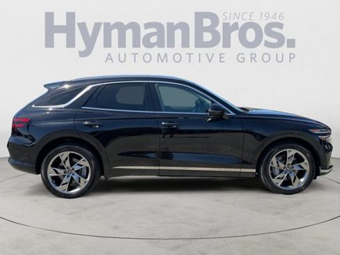 Used 2023 Genesis Electrified GV70 AWD/4WD image 2
