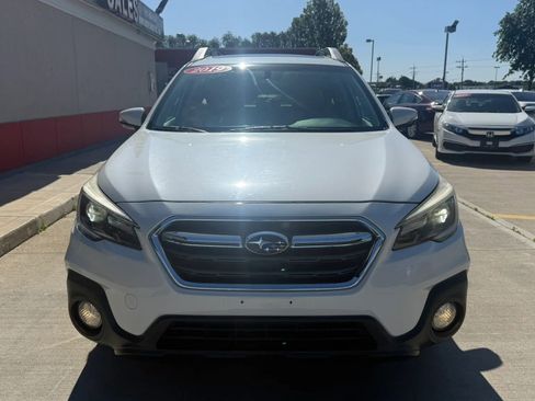Used 2019 Subaru Outback 3.6R Limited w/ Popular Package #2 AWD/4WD image 5