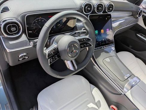 New 2026 Mercedes-Benz GLC 300 image 3