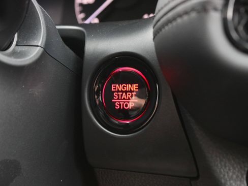 Used 2025 Honda HR-V LX image 34