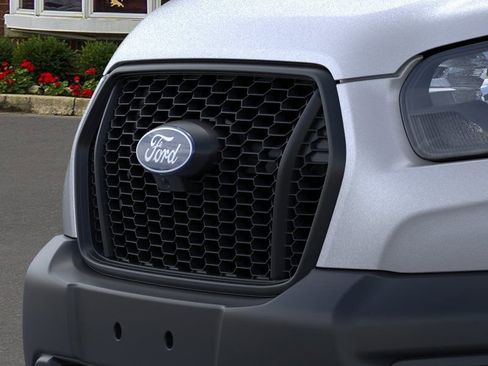 New 2026 Ford Transit 350 Low Roof RWD image 17