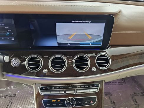 Used 2019 Mercedes-Benz E 450 E 450 image 23