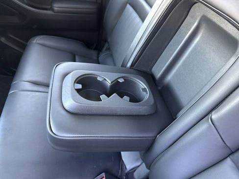 Used 2024 Nissan Frontier SL w/ Technology Package image 12