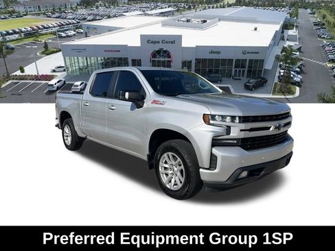 Used 2021 Chevrolet Silverado 1500 RST AWD/4WD image 3
