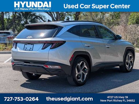 Used 2022 Hyundai Tucson SEL w/ Convenience + Premium Package image 5