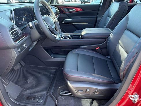 New 2026 Chevrolet Traverse Z71 w/ Driver Confidence Package AWD/4WD image 15