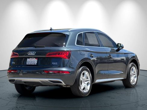 Used 2018 Audi Q5 2.0T Premium Plus w/ Premium Plus Package AWD/4WD image 4