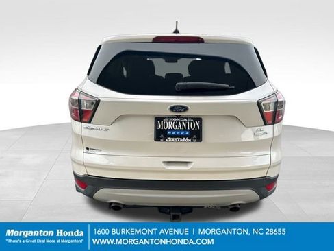 Used 2017 Ford Escape SE image 8