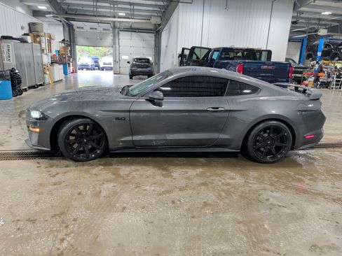 Used 2020 Ford Mustang GT Premium w/ GT Performance Package RWD image 5