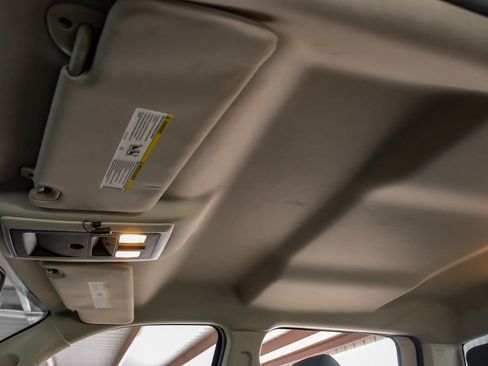 Used 2014 RAM 1500 Express image 25