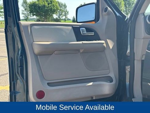 Used 2003 Ford Expedition Eddie Bauer AWD/4WD image 4