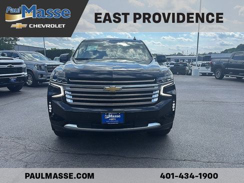 Used 2023 Chevrolet Tahoe High Country AWD/4WD image 2