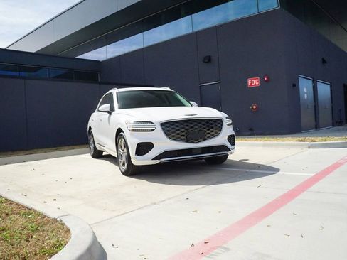 New 2026 Genesis GV70 2.5T image 1