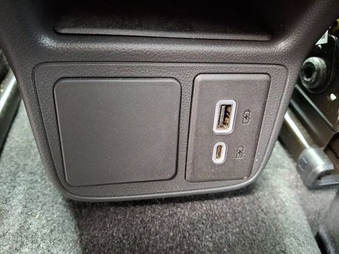 Used 2024 Buick Encore GX Preferred AWD/4WD image 14