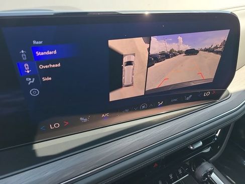 New 2026 Chevrolet Suburban LT w/ Comfort Package RWD image 32