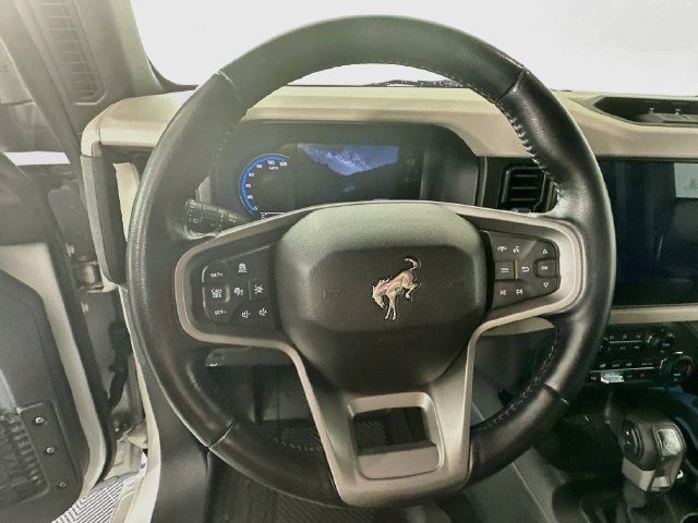 Certified 2023 Ford Bronco Wildtrak AWD/4WD image 17