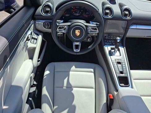 Used 2024 Porsche 718 Boxster GTS image 3