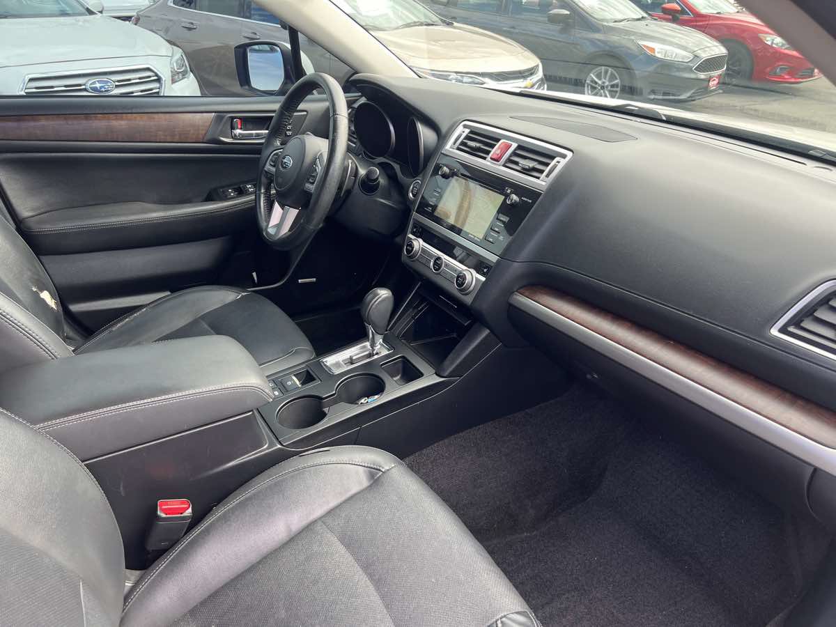 Used 2015 Subaru Outback 2.5i Limited AWD/4WD image 19