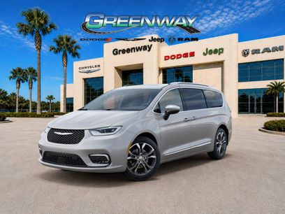 New 2026 Chrysler Pacifica Pinnacle