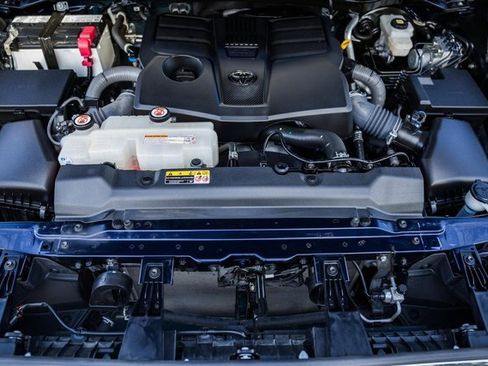 Used 2023 Toyota Tundra SR5 w/ TRD Off-Road Premium Package image 20