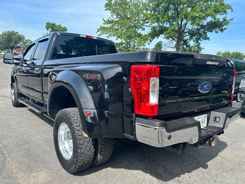 Used 2017 Ford F350 Lariat w/ Chrome Package AWD/4WD image 4