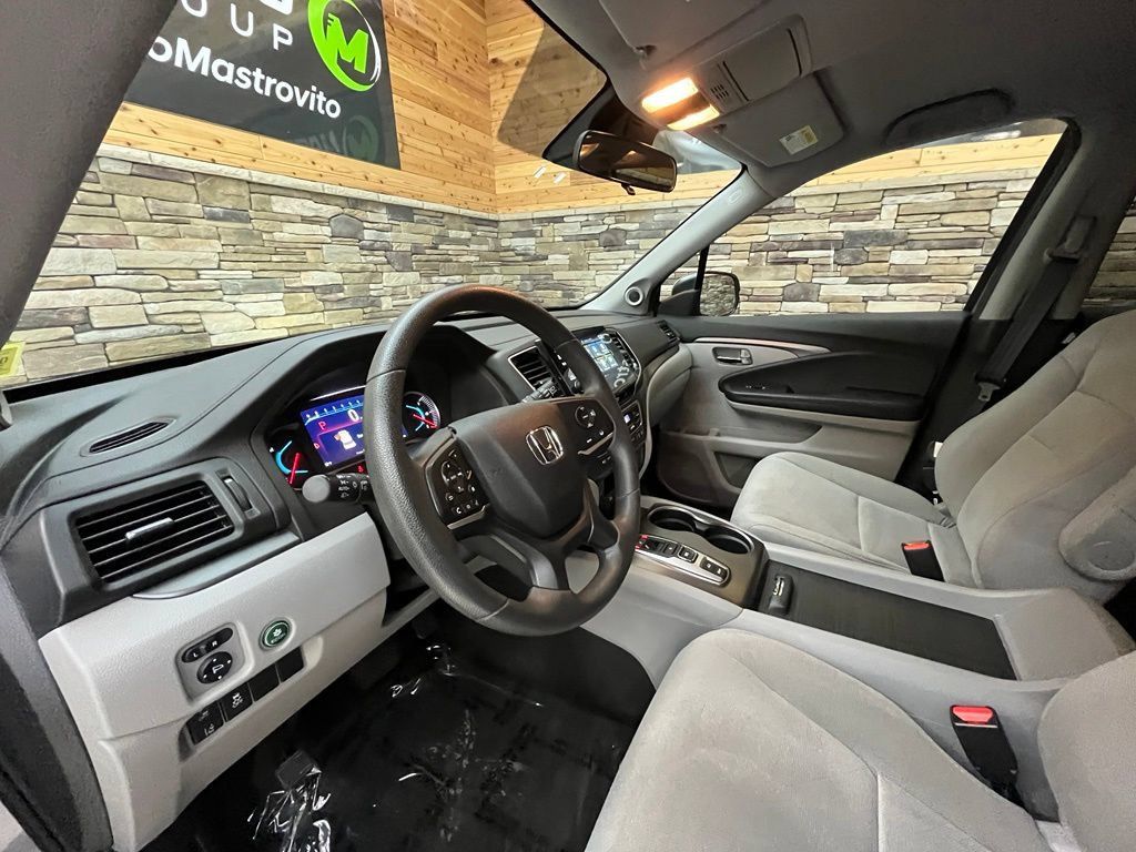 Used 2021 Honda Pilot EX image 24
