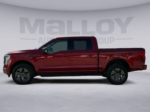 Used 2025 Ford F150 Lightning Flash AWD/4WD image 2