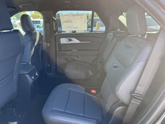 New 2027 Ford Explorer Active w/ Active Comfort Package AWD/4WD image 13