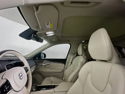 Used 2024 Volvo XC90 B6 Plus AWD/4WD image 26