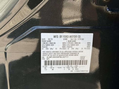 Certified 2023 Lincoln Nautilus Reserve AWD/4WD image 18
