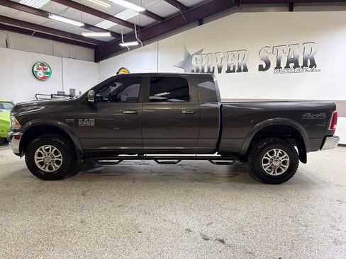 Used 2018 RAM 2500 Laramie w/ Off Road Package AWD/4WD image 3