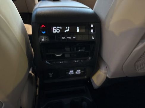 Used 2021 Jeep Grand Cherokee L Limited w/ Trailer Tow Package image 21