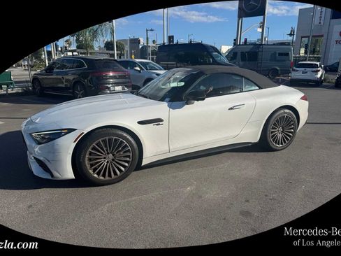 Used 2023 Mercedes-Benz SL 43 AMG image 1
