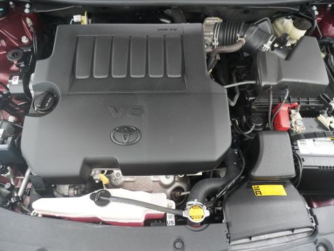 Used 2015 Toyota Avalon XLE FWD image 27