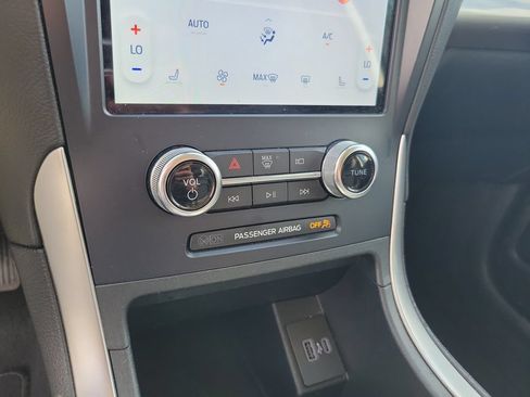 Used 2023 Ford Edge SEL AWD/4WD image 32