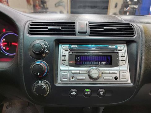 Used 2005 Honda Civic LX image 26