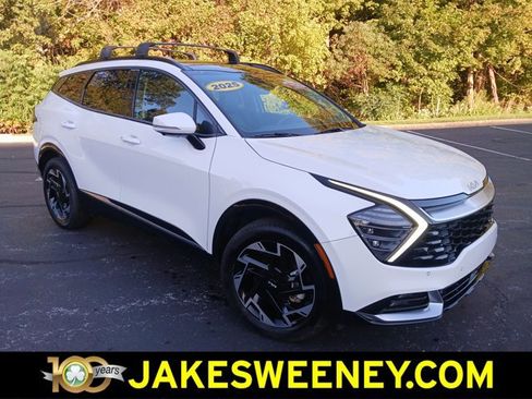 Used 2025 Kia Sportage SX image 1