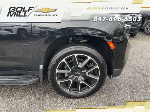 Used 2024 Chevrolet Tahoe RST w/ Luxury Package AWD/4WD image 32