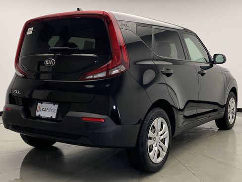 Used 2020 Kia Soul LX FWD image 5