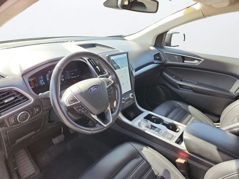 Used 2024 Ford Edge SEL AWD/4WD image 11