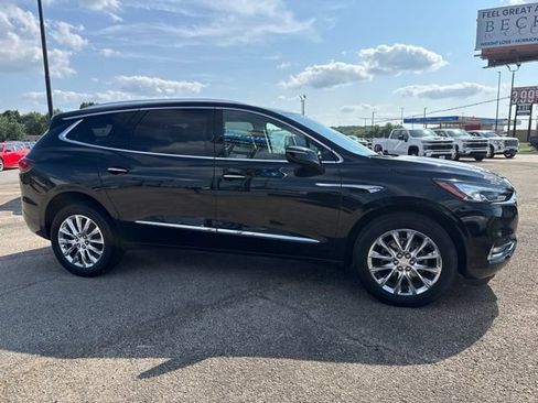 Used 2021 Buick Enclave Essence w/ Sound and Sites Package AWD/4WD image 8